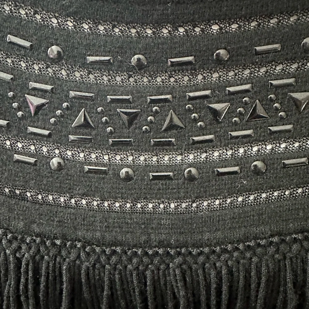 WHBM Beaded Tassel Poncho - Picture 6 of 9